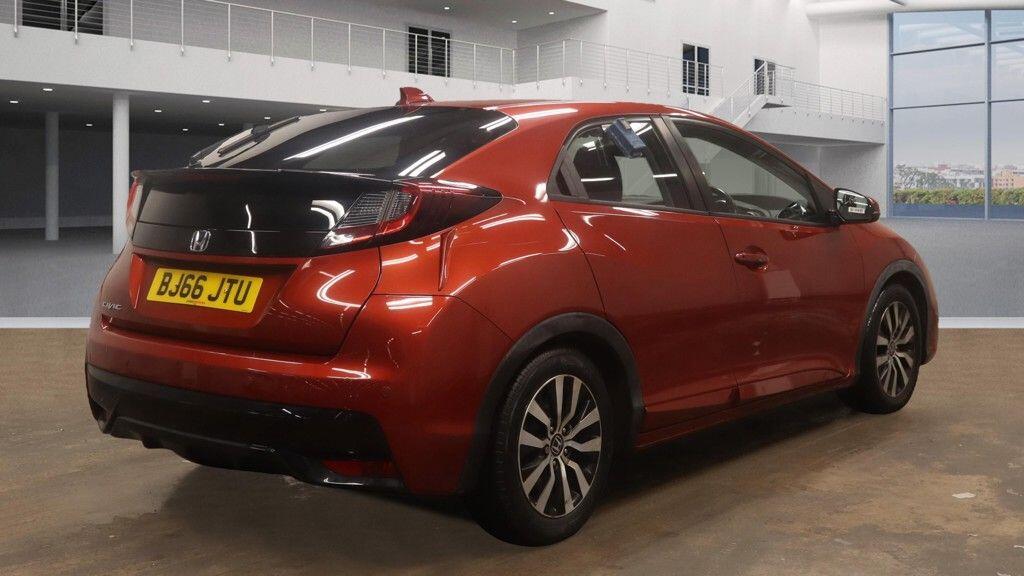 Used Honda Civic 2016 for sale - 77030994: Photo 4