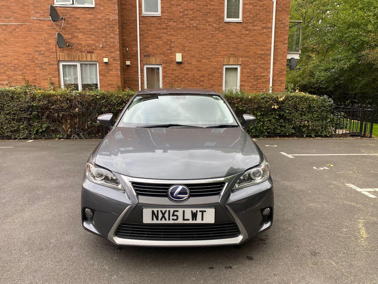 Used Lexus CT 2015 for sale - 76012268: Photo 2
