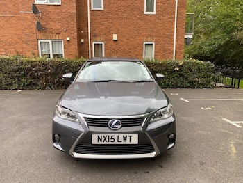 Used Lexus CT 2015 for sale - 76012268: Photo 2