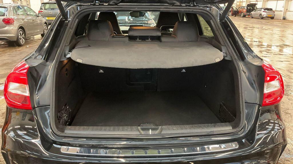 Used Mercedes-Benz GLA 2016 for sale - 77145442: Photo 9