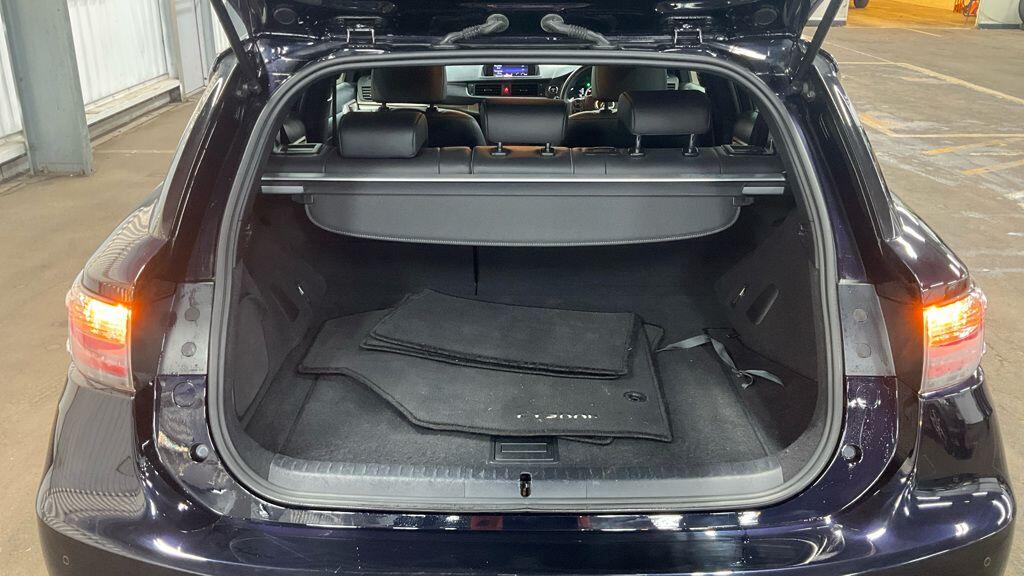 Used Lexus CT 2015 for sale - 76887129: Photo 10