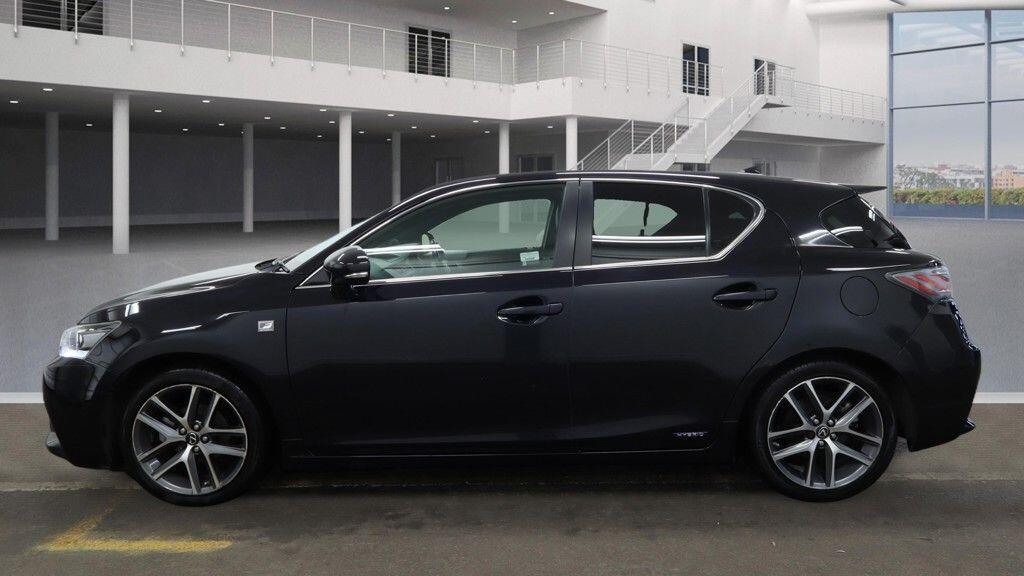 Used Lexus CT 2015 for sale - 76887129: Photo 7