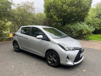 Used Toyota Yaris 2015 for sale - 79808320: Photo