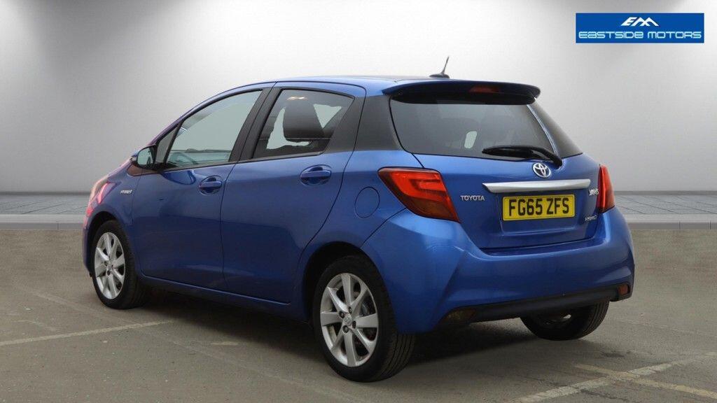 Used Toyota Yaris 2015 for sale - 78172249: Photo 3