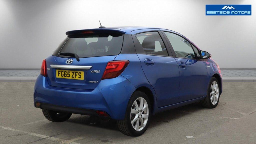 Used Toyota Yaris 2015 for sale - 78172249: Photo 4