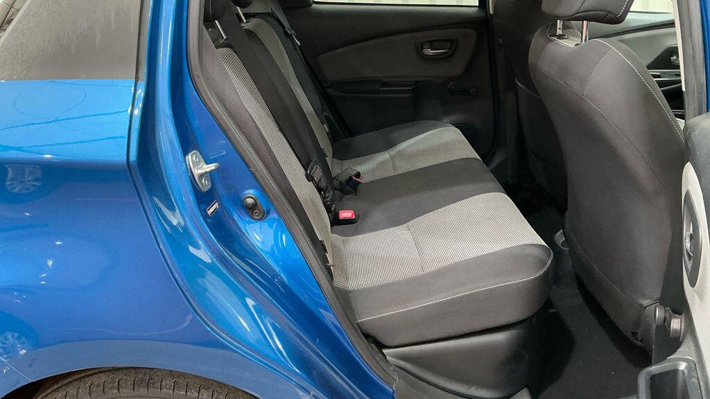 Used Toyota Yaris 2015 for sale - 78172249: Photo 8