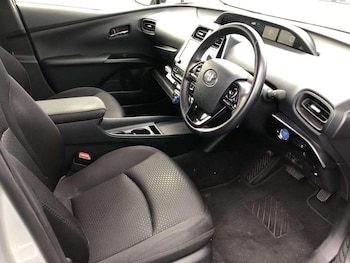 Used Toyota Prius 2022 for sale - 78603075: Photo