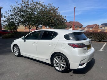 Used Lexus CT 2014 for sale - 79659289: Photo