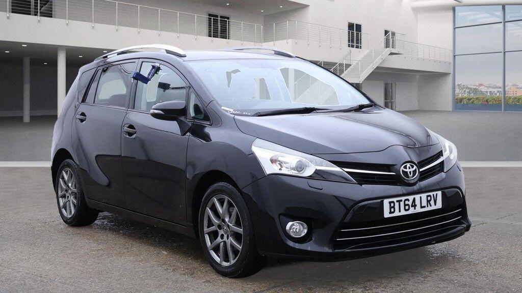 Used Toyota Verso 2014 for sale - 77009920: Photo 1