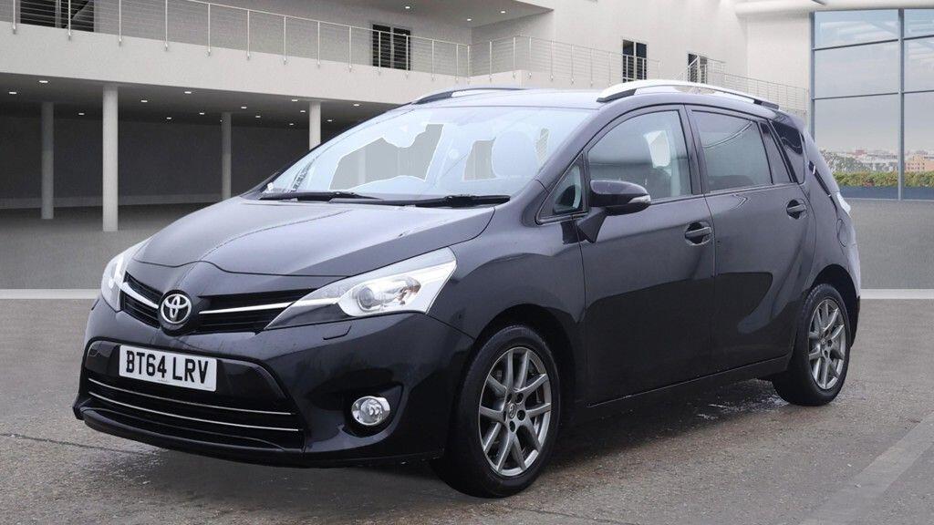 Used Toyota Verso 2014 for sale - 77009920: Photo 2