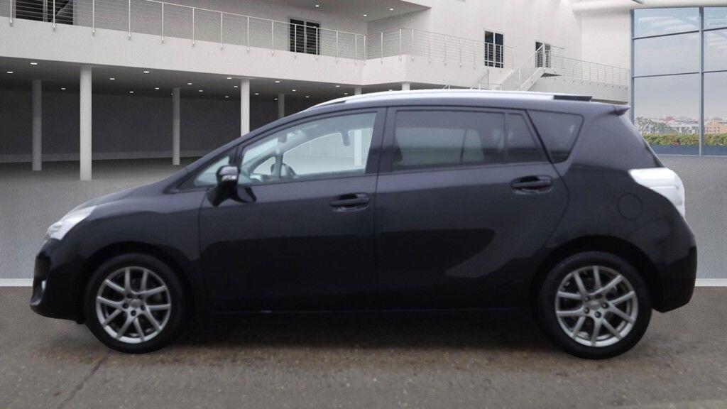 Used Toyota Verso 2014 for sale - 77009920: Photo 6