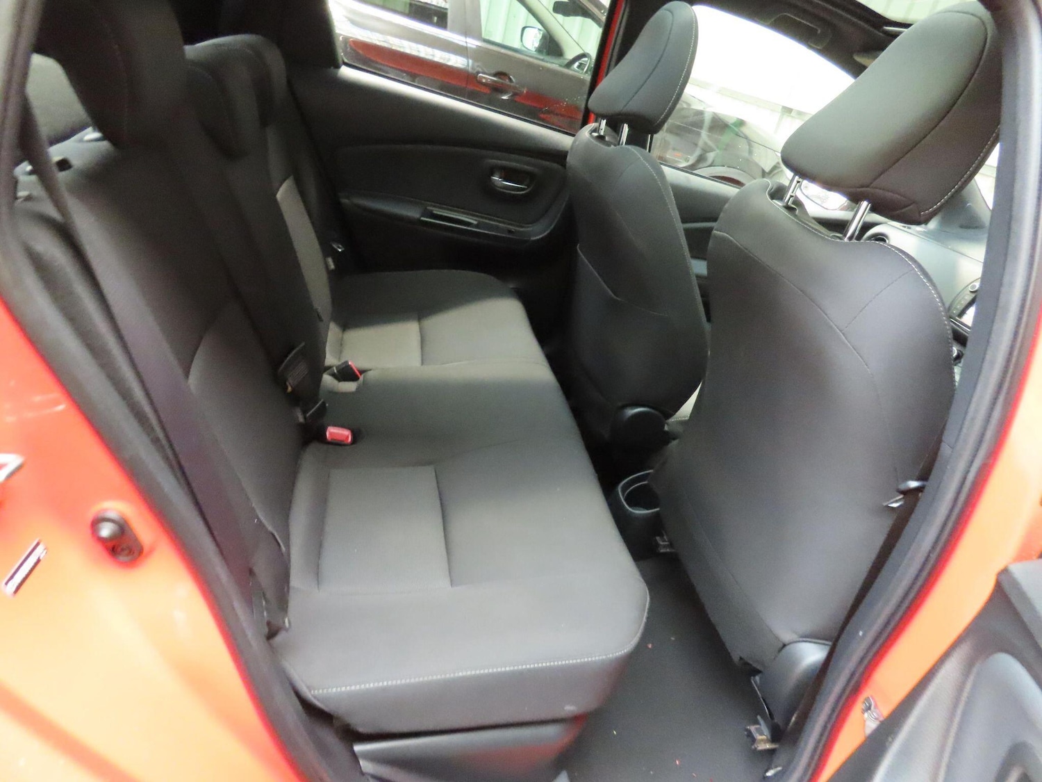 Used Toyota Yaris 2016 for sale - 77031003: Photo 10