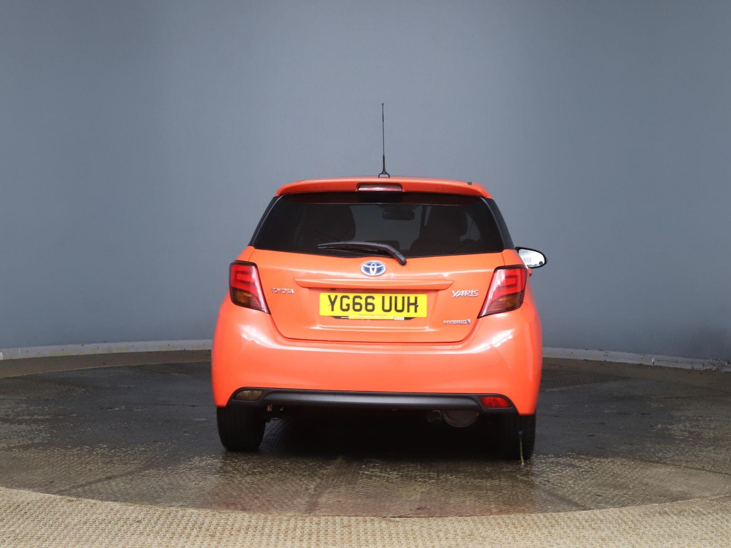 Used Toyota Yaris 2016 for sale - 77031003: Photo 5