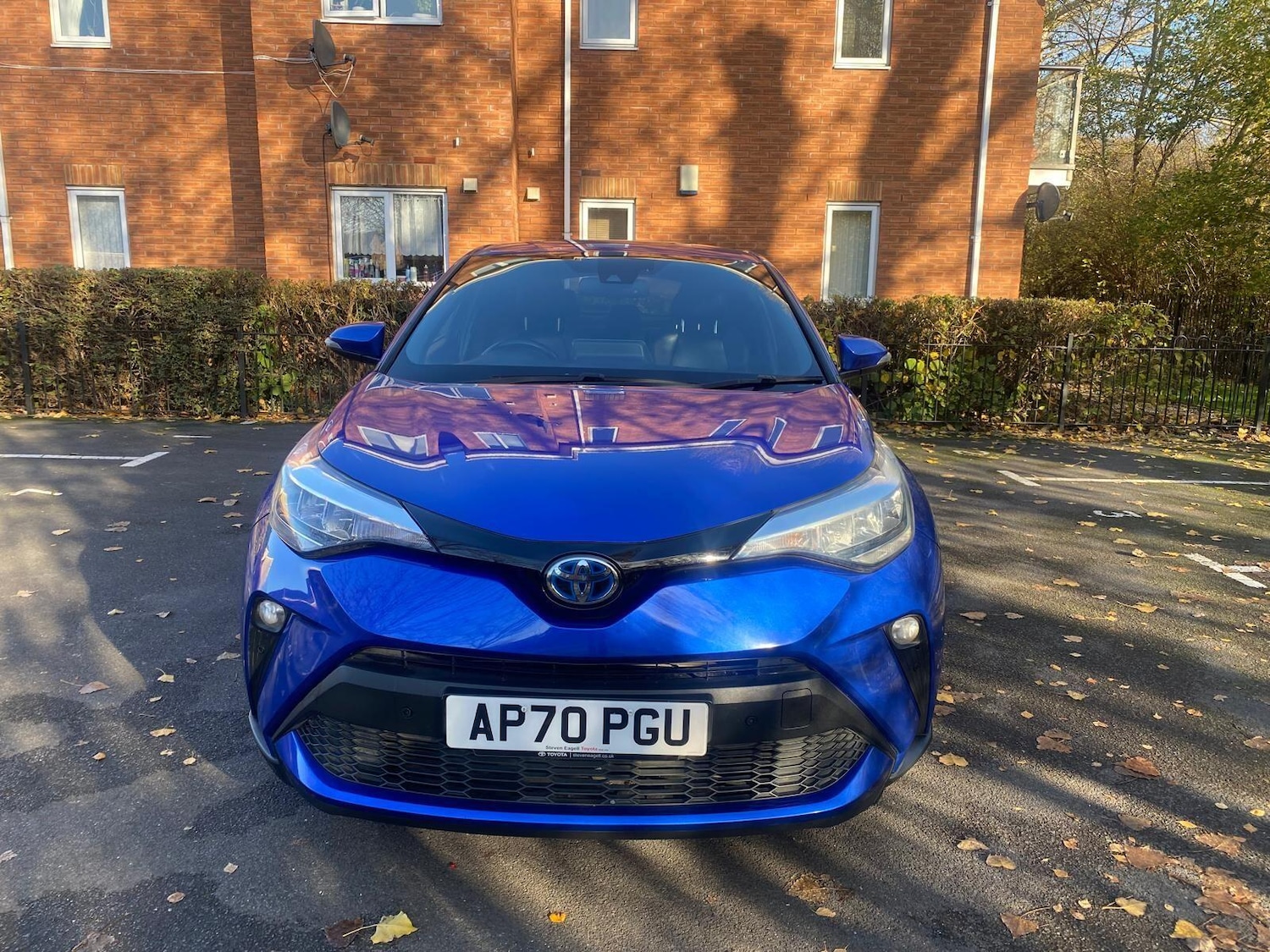 Used Toyota C-HR 2021 for sale - 77145441: Photo 2