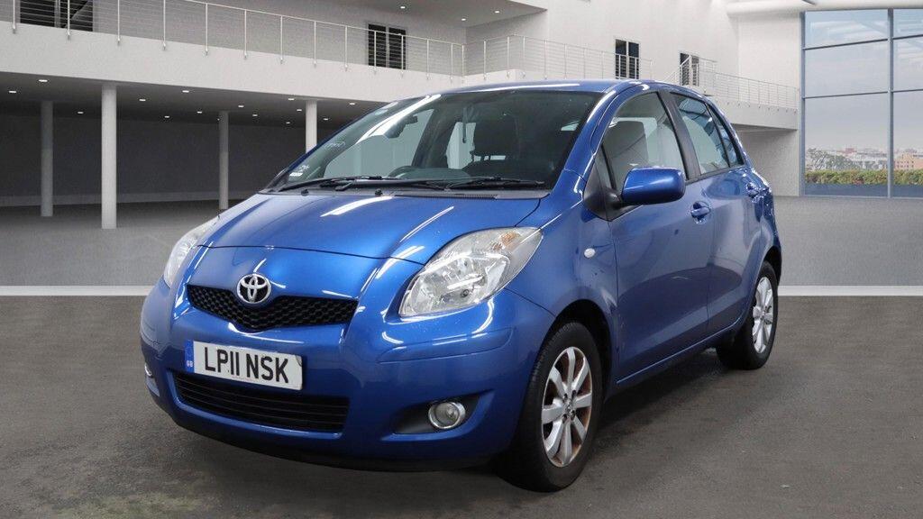 Used Toyota Yaris 2011 for sale - 77145467: Photo 2
