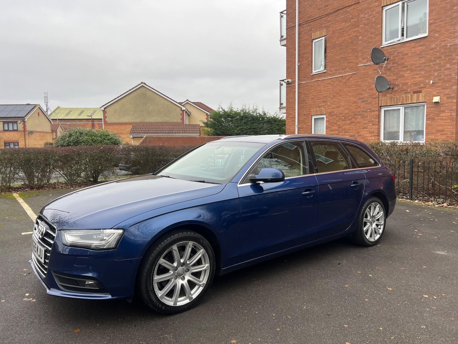 Used Audi A4 Avant for sale - 77192033: Photo 3