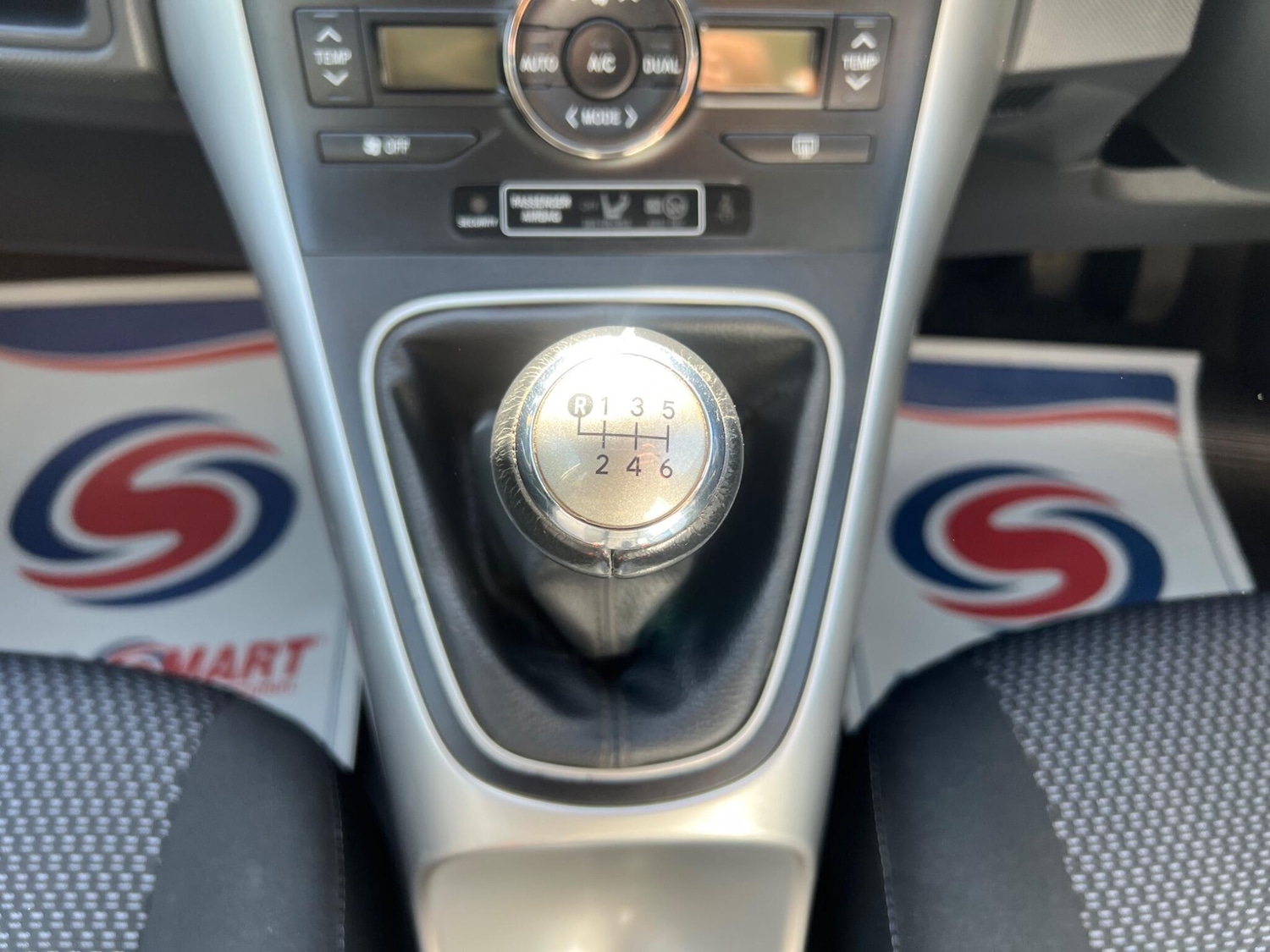 Used Toyota Auris 2011 for sale - 78220706: Photo 14