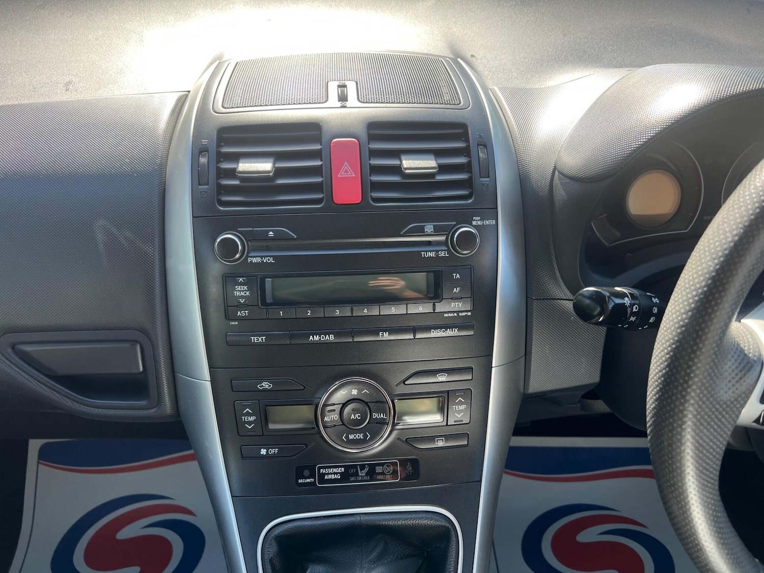 Used Toyota Auris 2011 for sale - 78220706: Photo 15