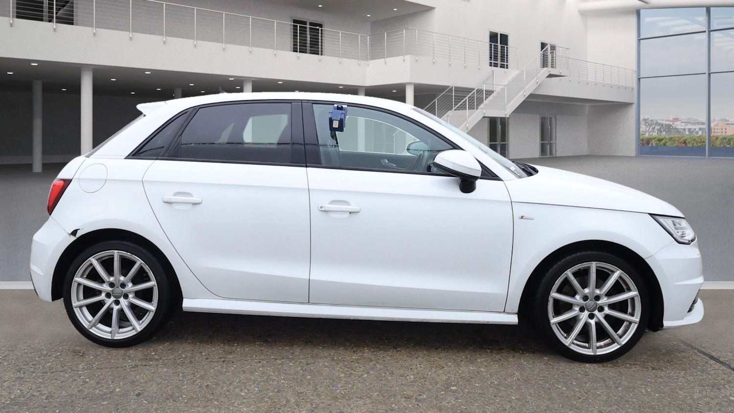 Used Audi A1 for sale - 76667200: Photo 7