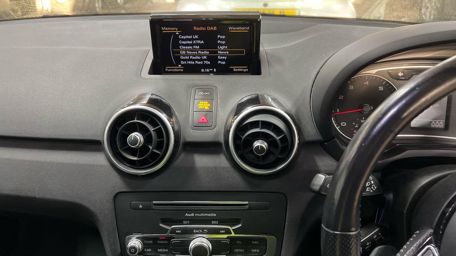 Used Audi A1 for sale - 76667200: Photo 9