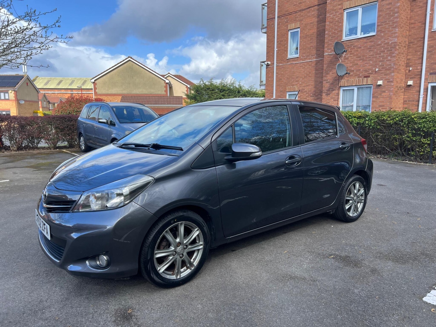 Used Toyota Yaris 2012 for sale - 78220714: Photo 3