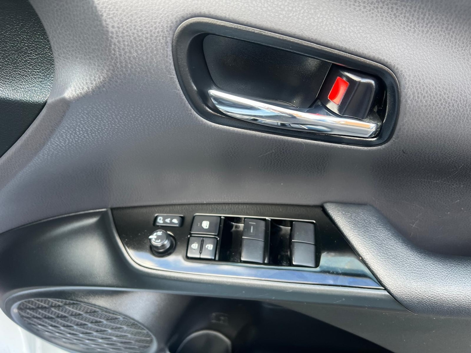 Used Toyota Prius for sale - 78047451: Photo 20