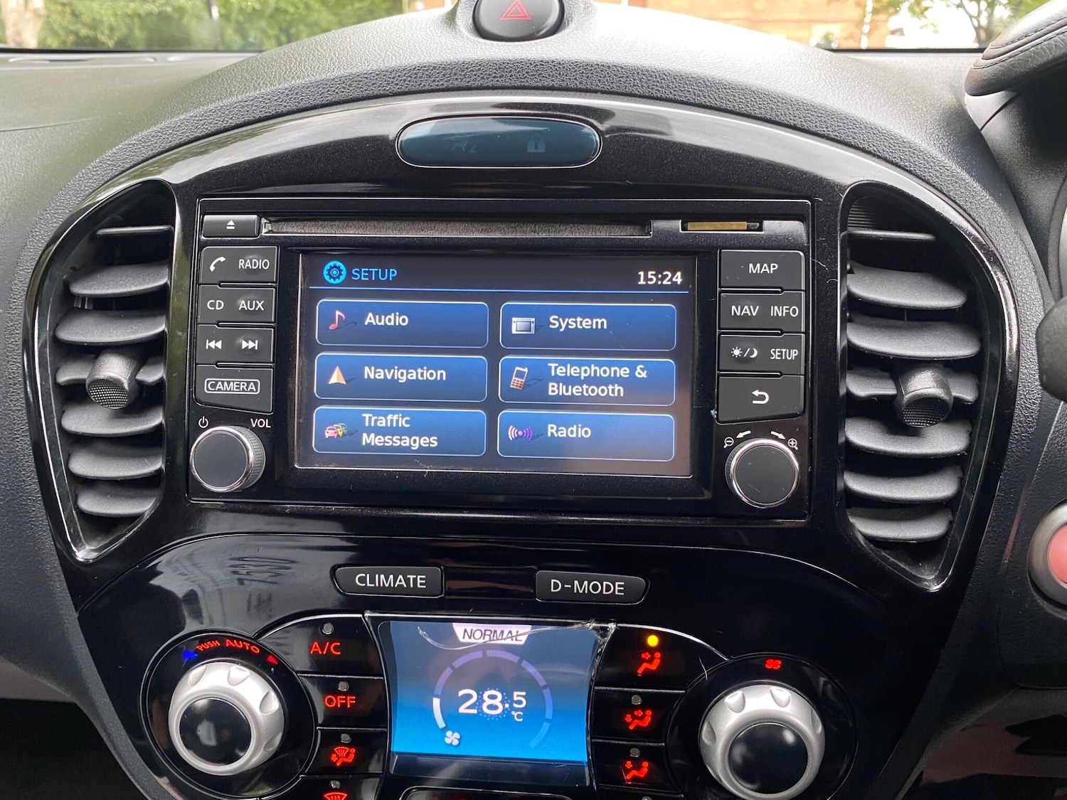 Used Nissan Juke 2018 for sale - 76336957: Photo 17