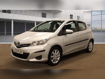 Used Toyota Yaris 2012 for sale - 75707649: Photo