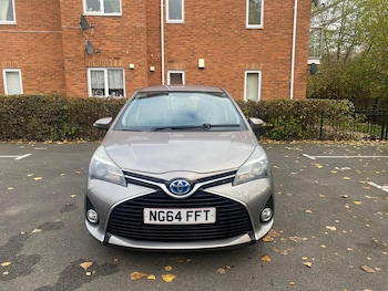 Used Toyota Yaris 2015 for sale - 77239316: Photo
