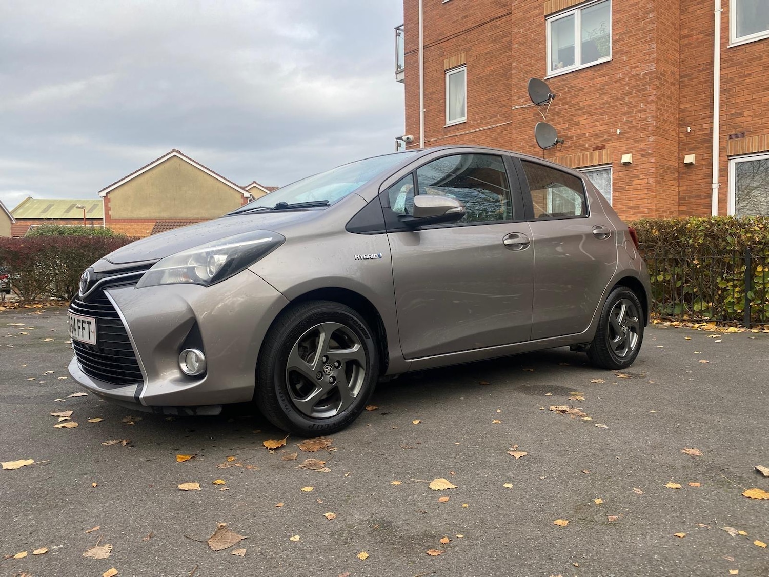 Used Toyota Yaris 2015 for sale - 77239316: Photo 34