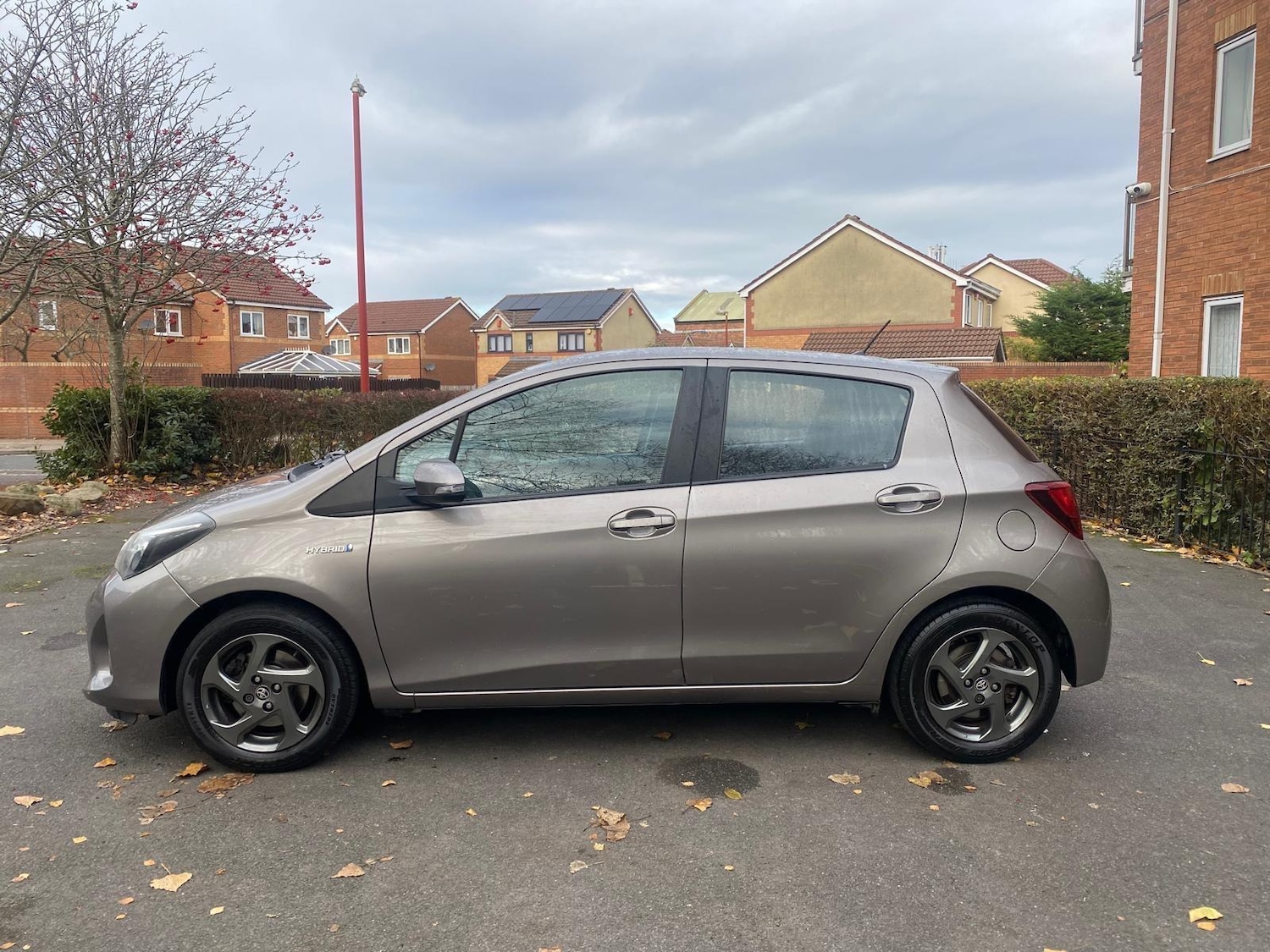 Used Toyota Yaris 2015 for sale - 77239316: Photo 8
