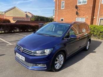 Used Volkswagen Touran 2016 for sale - 74070261: Photo