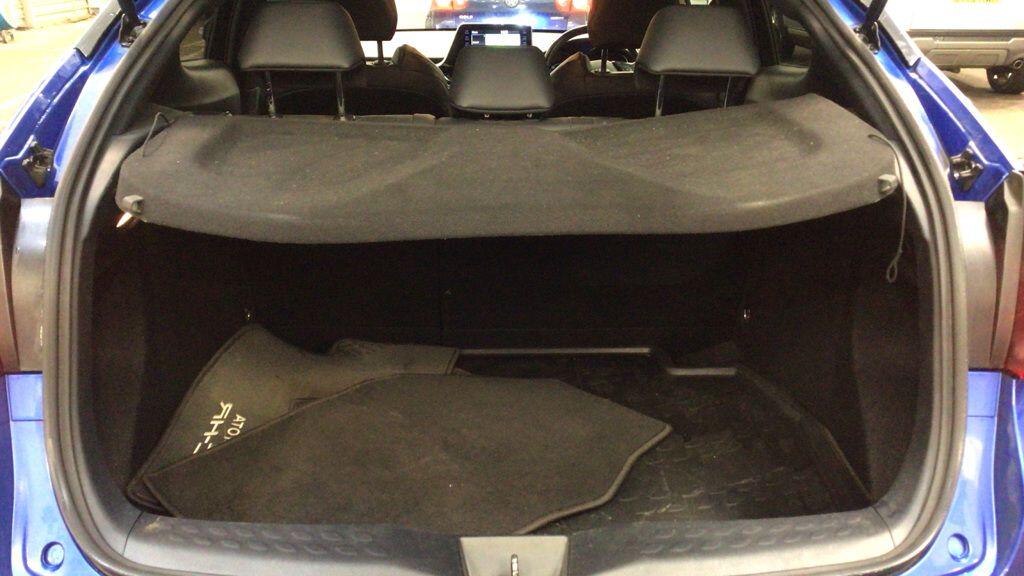 Used Toyota C-HR 2021 for sale - 76561157: Photo 11