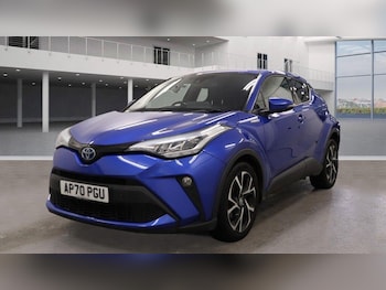 Used Toyota C-HR 2021 for sale - 76561157: Photo