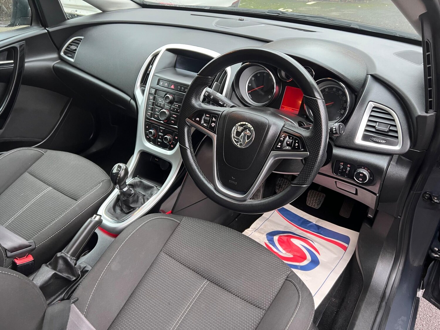 Used Vauxhall Astra 2014 for sale - 77685204: Photo 10