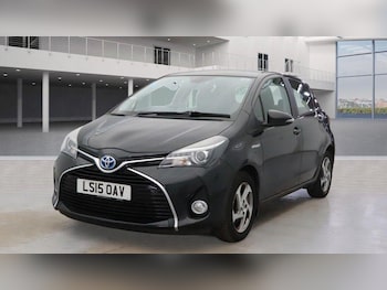 Used Toyota Yaris 2015 for sale - 75477841: Photo