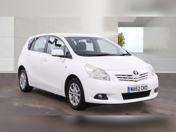 Toyota Verso feature image