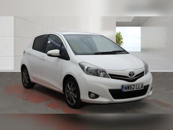 Used Toyota Yaris 2013 for sale - 79441490: Photo