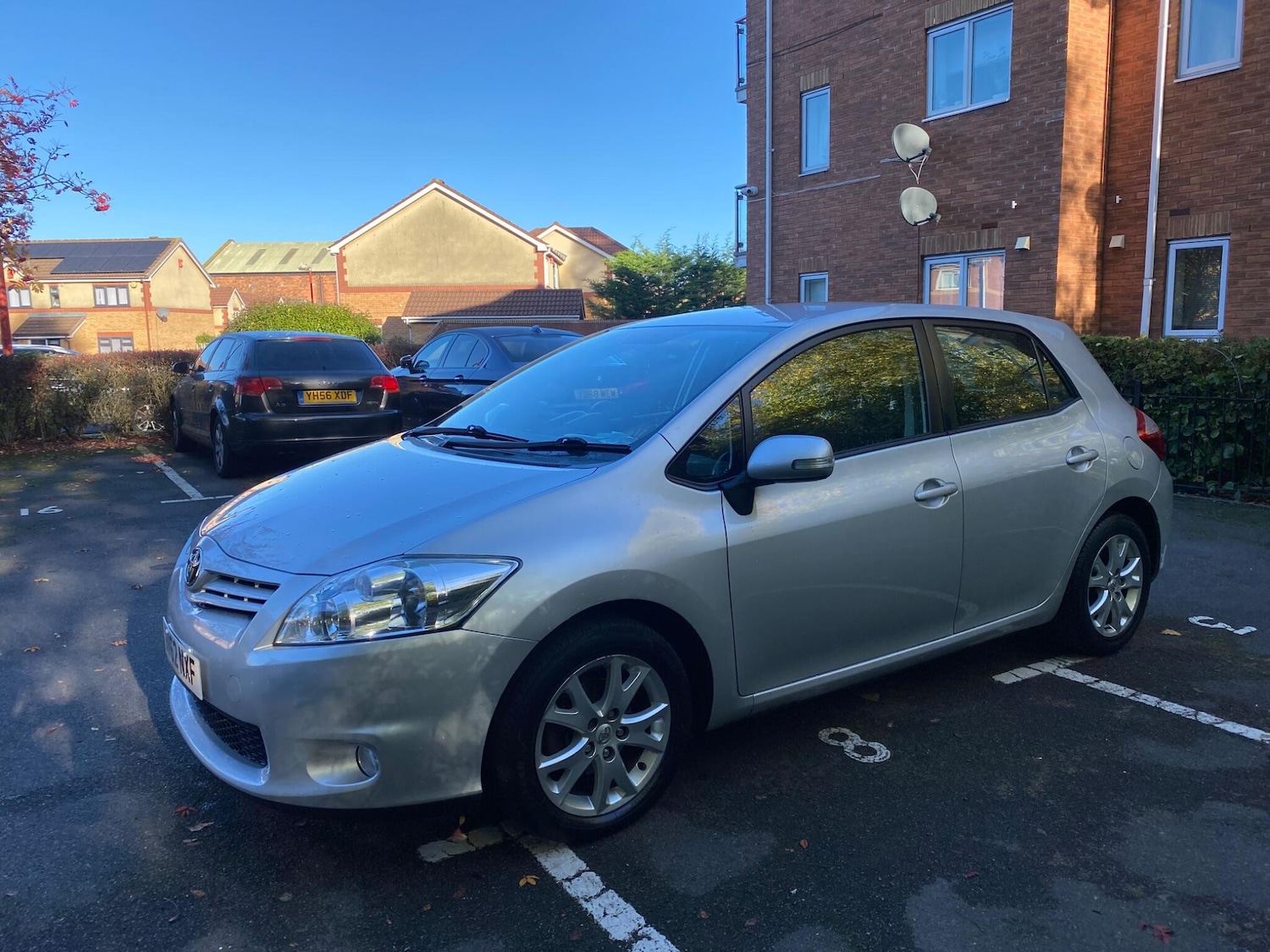 Used Toyota Auris 2012 for sale - 77239281: Photo 3