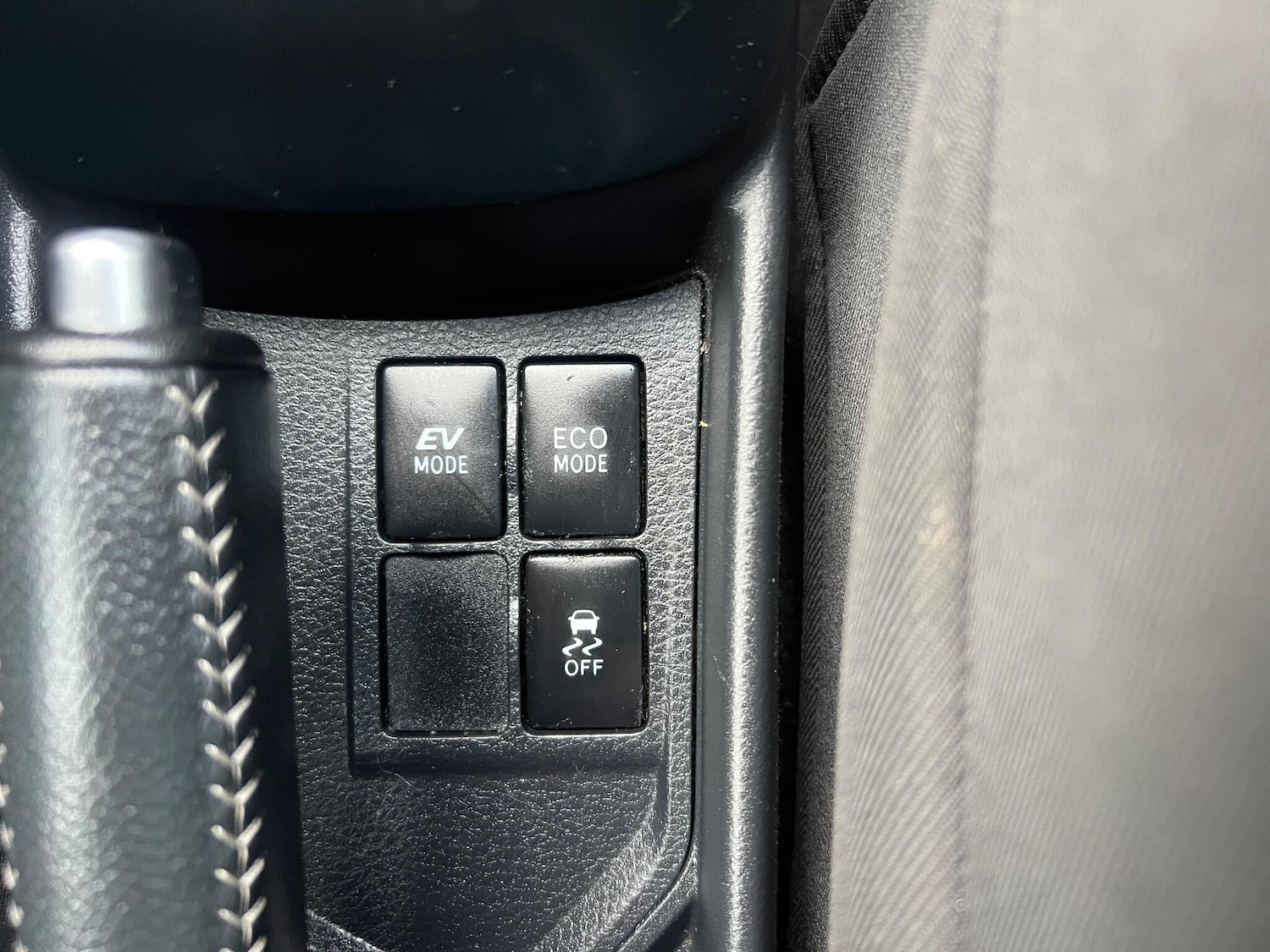 Used Toyota Yaris 2016 for sale - 77145421: Photo 23