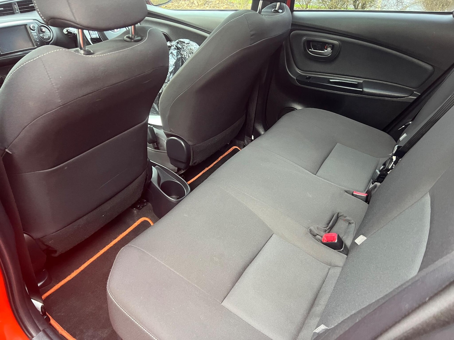 Used Toyota Yaris 2016 for sale - 77145421: Photo 30