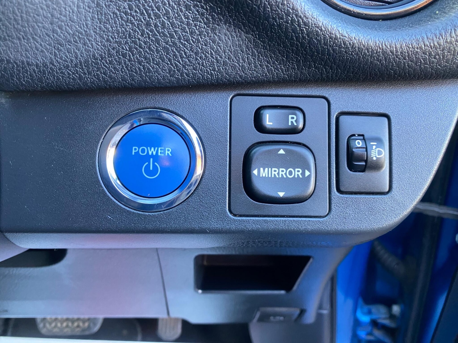 Used Toyota Yaris 2017 for sale - 76370351: Photo 22