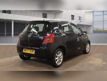 Used Toyota Yaris 2007 for sale - 76136630: Photo