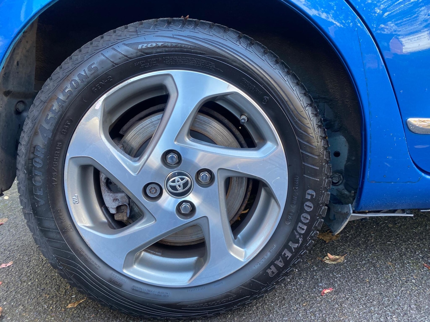 Used Toyota Yaris 2017 for sale - 77576019: Photo 32