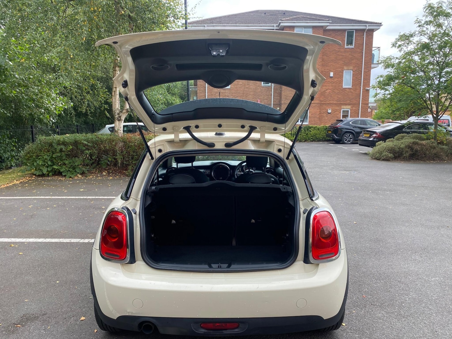 Vehicle 23