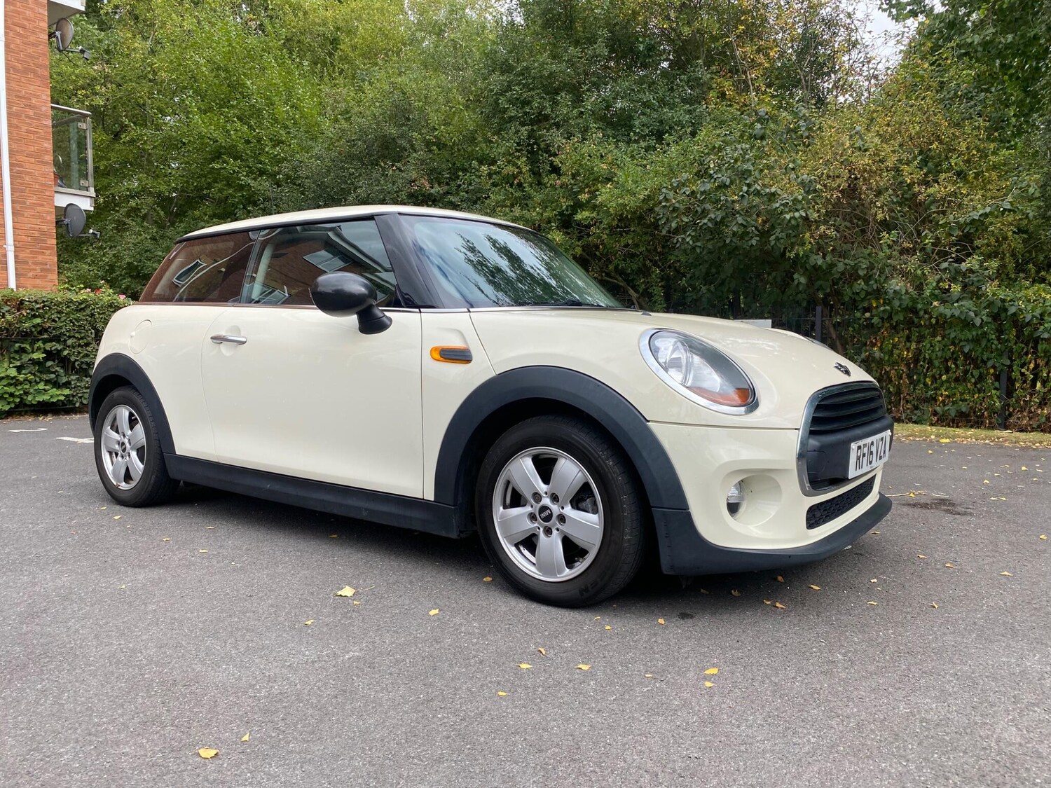 Vehicle 29