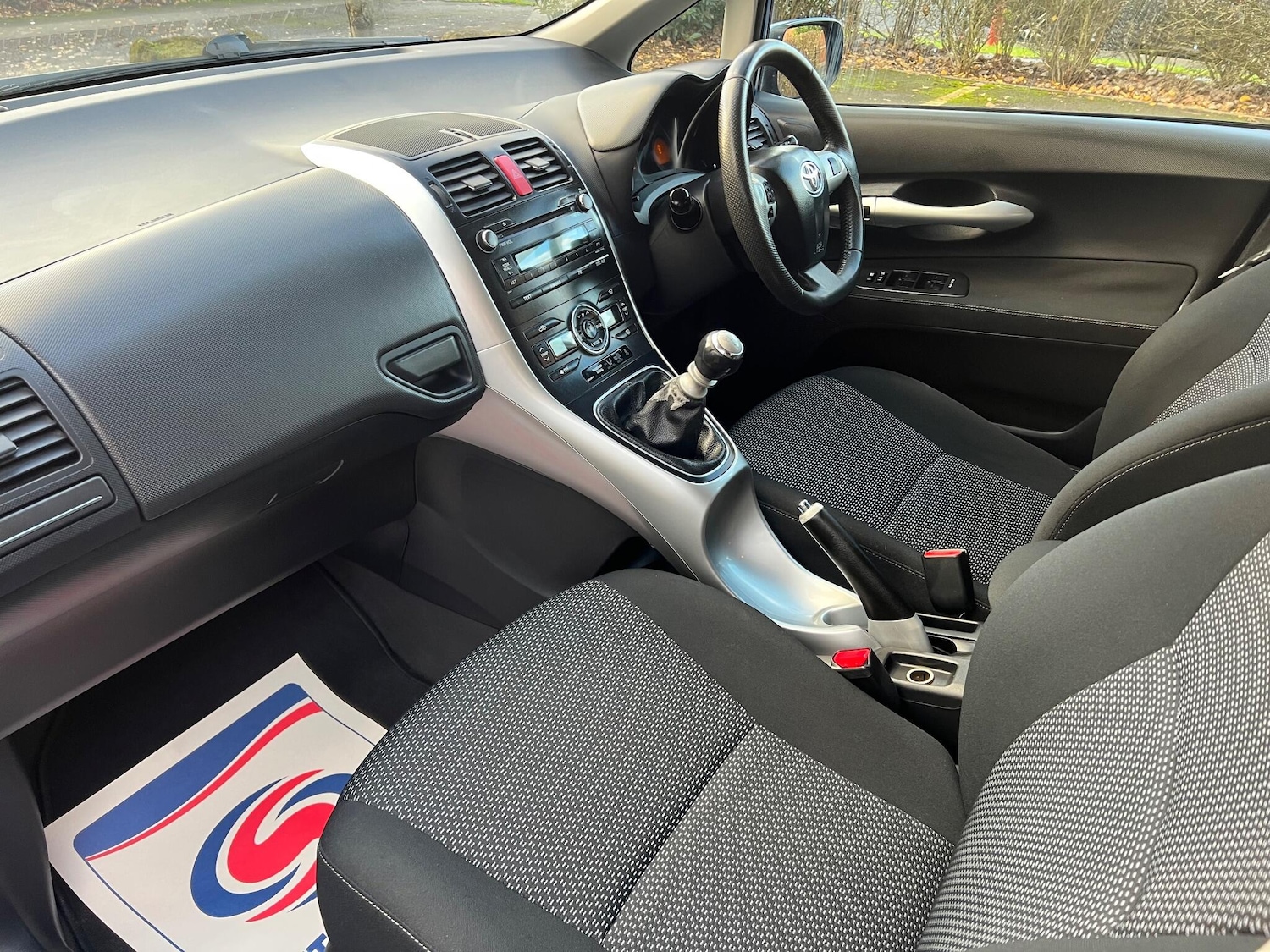 Used Toyota Auris 2010 for sale - 77239313: Photo 9