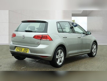 Used Volkswagen Golf 2015 for sale - 78880122: Photo