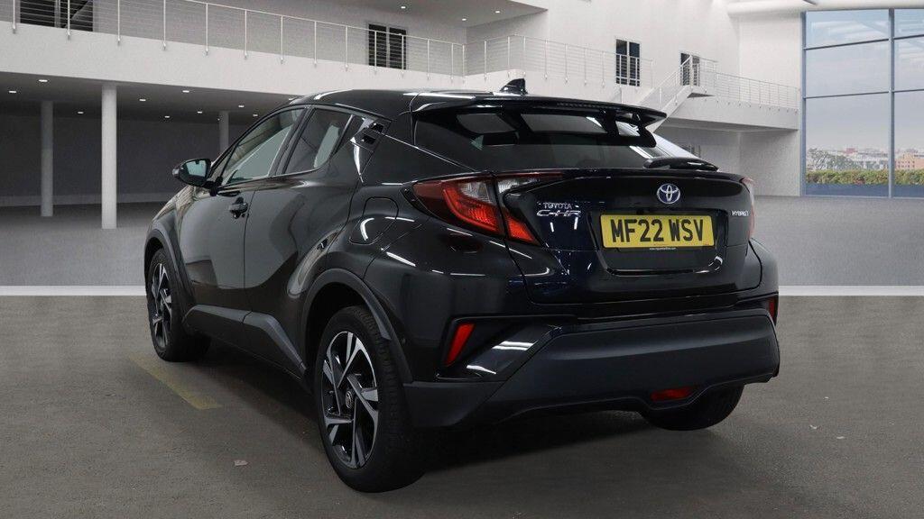 Used Toyota C-HR 2022 for sale - 76561559: Photo 4