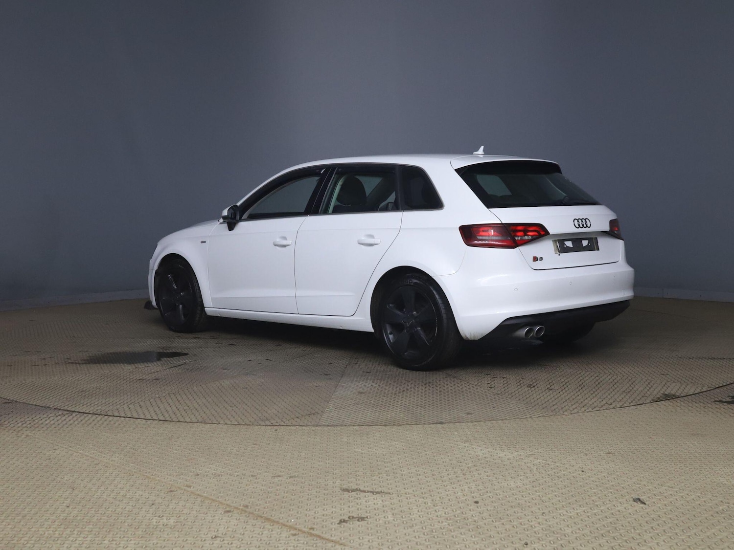 Used Audi A3 2016 for sale - 76485423: Photo 6
